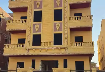 Apartments For sale - 3 rooms - floor 1