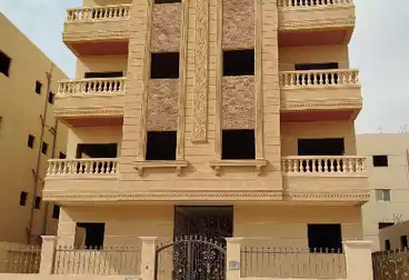 Apartments For sale - 3 rooms - floor 1