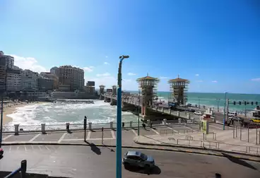 Apartments For sale - 3 rooms - floor 1