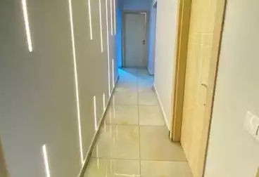 Apartments For sale - 2 rooms - floor 5