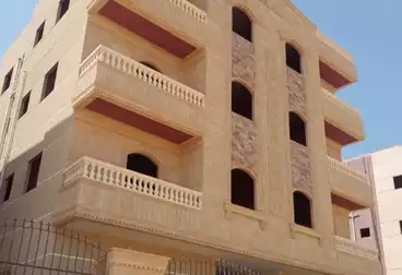 Apartments For sale - 3 rooms - floor 1