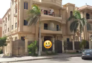 Apartments For sale - 3 rooms - floor 0