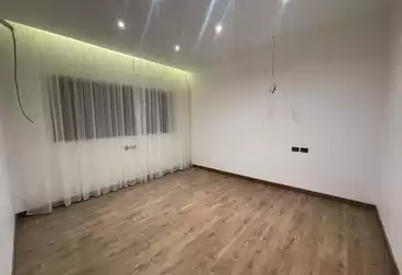 undefined undefined - 2 rooms - floor 3