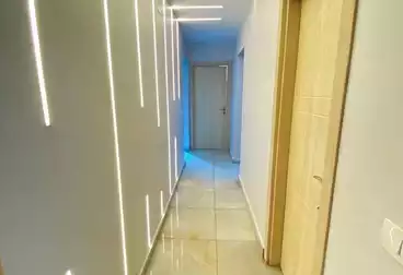 Apartments For sale - 2 rooms - floor 5