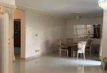 Apartments For sale - 3 rooms - floor 1