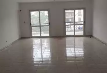 Apartments For sale - 3 rooms - floor 1