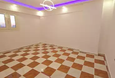Apartments For sale - 3 rooms - floor 1