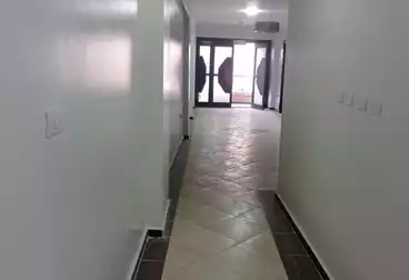 Apartments For sale - 3 rooms - floor 6
