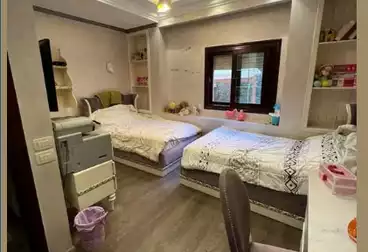 Apartments For sale - 2 rooms - floor 1