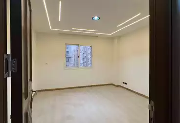 شقق للبيع - 3 غرف - بالدور 4