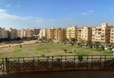 شقق للبيع - 3 غرف - بالدور 1