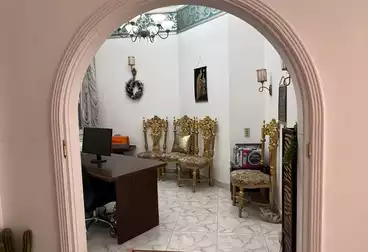فيلا منفصلة للبيع - 6 غرف