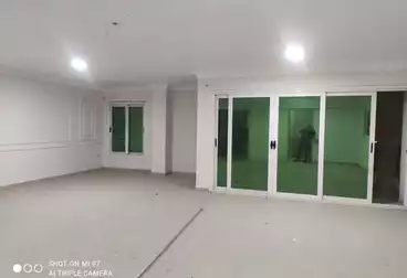 Properties For rent - 3 rooms - floor 1