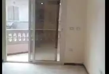 undefined undefined - 2 rooms - floor 3