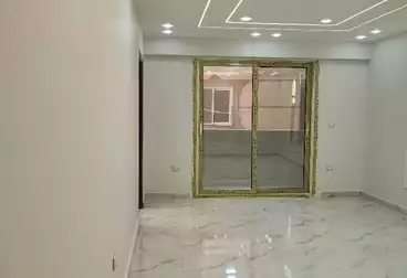 Apartments For sale - 3 rooms - floor 8