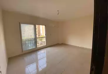 Apartments For sale - 3 rooms - floor 1