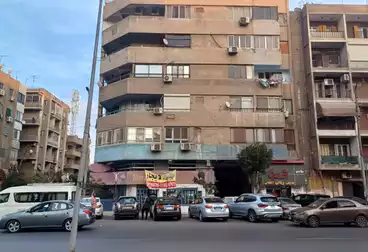 تجاري للإيجار - بالدور 2