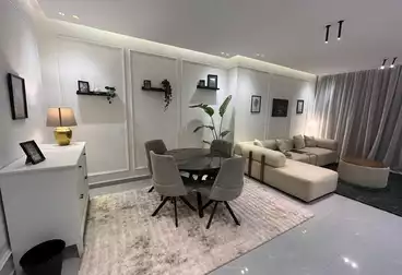 undefined undefined - 2 rooms - floor 5