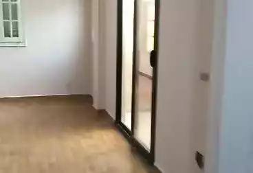Apartments For sale - 2 rooms - floor 5
