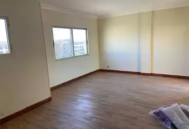 Apartments For sale - 3 rooms - floor 4