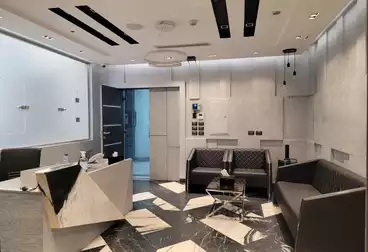 إداري للإيجار - بالدور 2