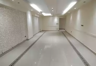 Apartments For sale - 3 rooms - floor 5
