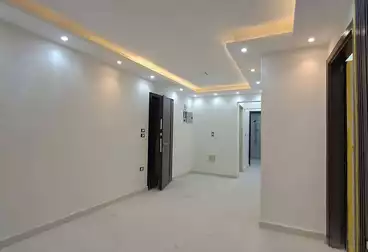 Apartments For sale - 3 rooms - floor 1