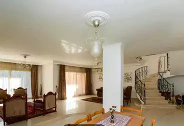 Villas For sale - 5 rooms