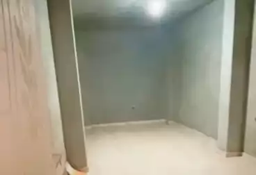undefined undefined - 2 rooms - floor 2