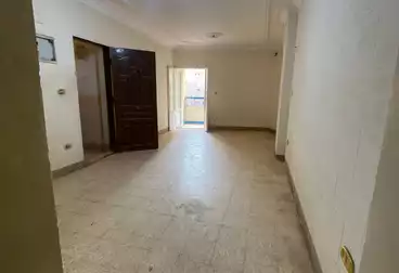 Apartments For sale - 2 rooms - floor 4