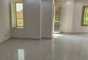 Apartments For rent - 3 rooms - floor 4