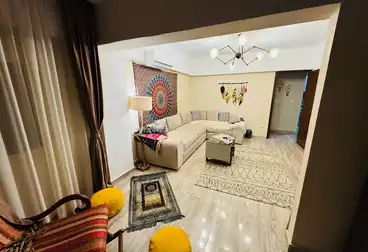 شقق للبيع - 2 غرف - بالدور 5