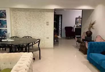 Apartments For sale - 3 rooms - floor 4