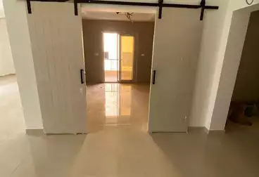 Apartments For rent - 4 rooms - floor 2