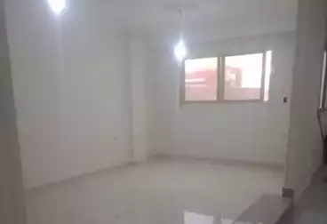 Apartments For rent - 3 rooms - floor 4