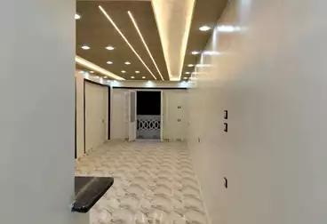Apartments For sale - 3 rooms - floor 1