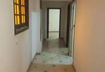 Apartments For sale - 2 rooms - floor 7