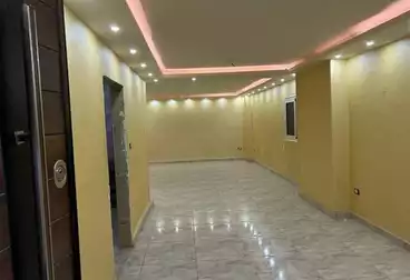 شقق للبيع - 3 غرف - بالدور 1