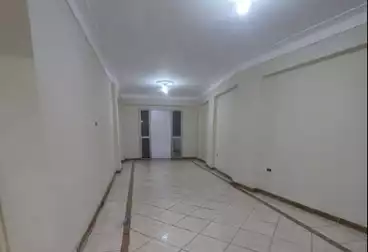 Apartments For sale - 3 rooms - floor 1