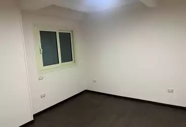 Apartments For sale - 3 rooms - floor 1