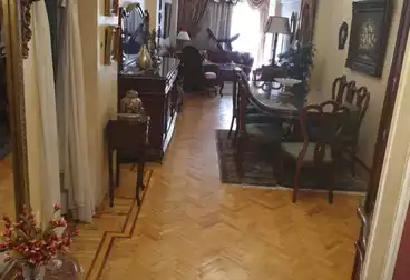 Apartments For sale - 2 rooms - floor 8