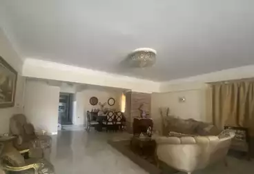 Apartments For sale - 2 rooms - floor 8