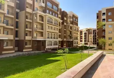 Apartments For sale - 2 rooms - floor 1