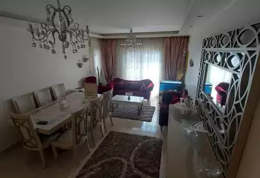 Apartments For sale - 3 rooms - floor 5