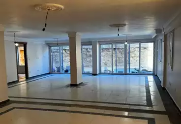 Duplex with Garden For sale - 4 rooms - floor 0