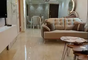Furnished Apartment For sale - 3 rooms - floor 5