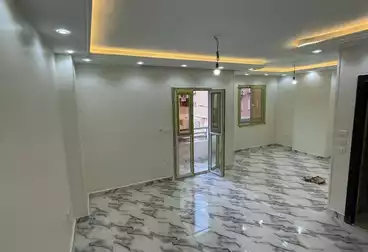 Apartments For sale - 3 rooms - floor 1