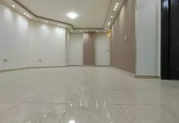 Apartments For sale - 2 rooms - floor 8