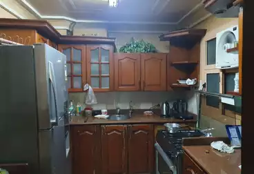 Apartments For sale - 5 rooms - floor 3