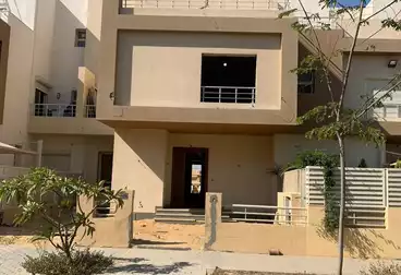 Villas For sale - 4 rooms